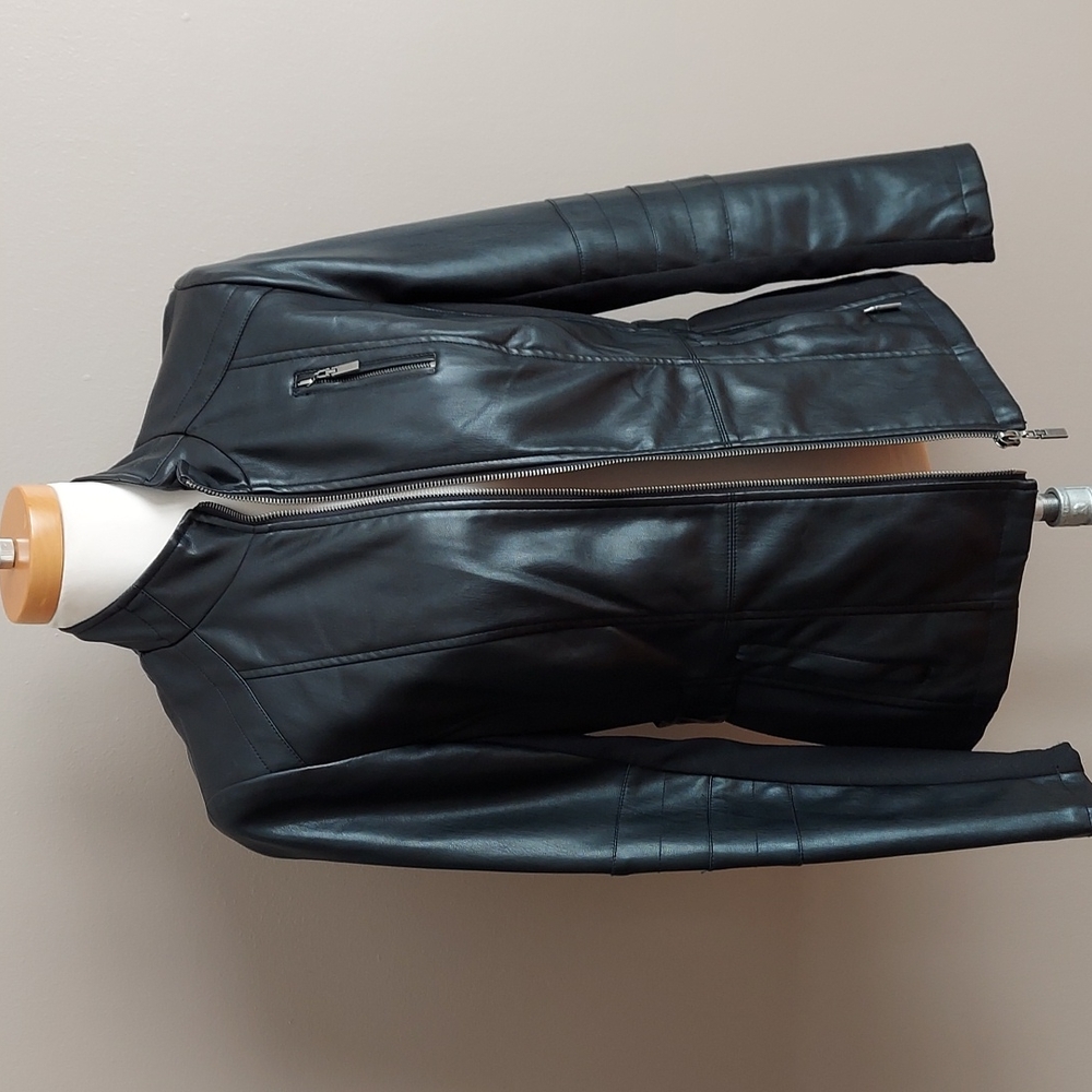 Tribal Black Leather Zip-Front Women's Jacket